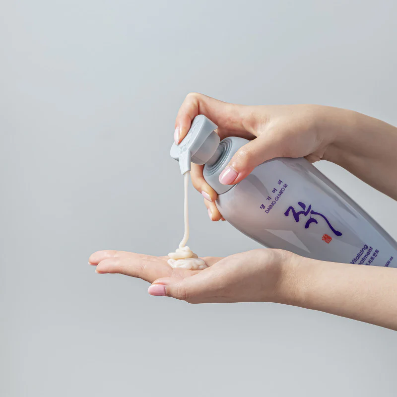 DAENG GI MEO RI VITALIZING Wzmacniająca odżywka do włosów 500 ml - Image 3