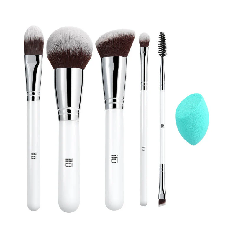 ilū Everyday Essentials – 6-częściowy zestaw pędzli do makijażu z gąbką