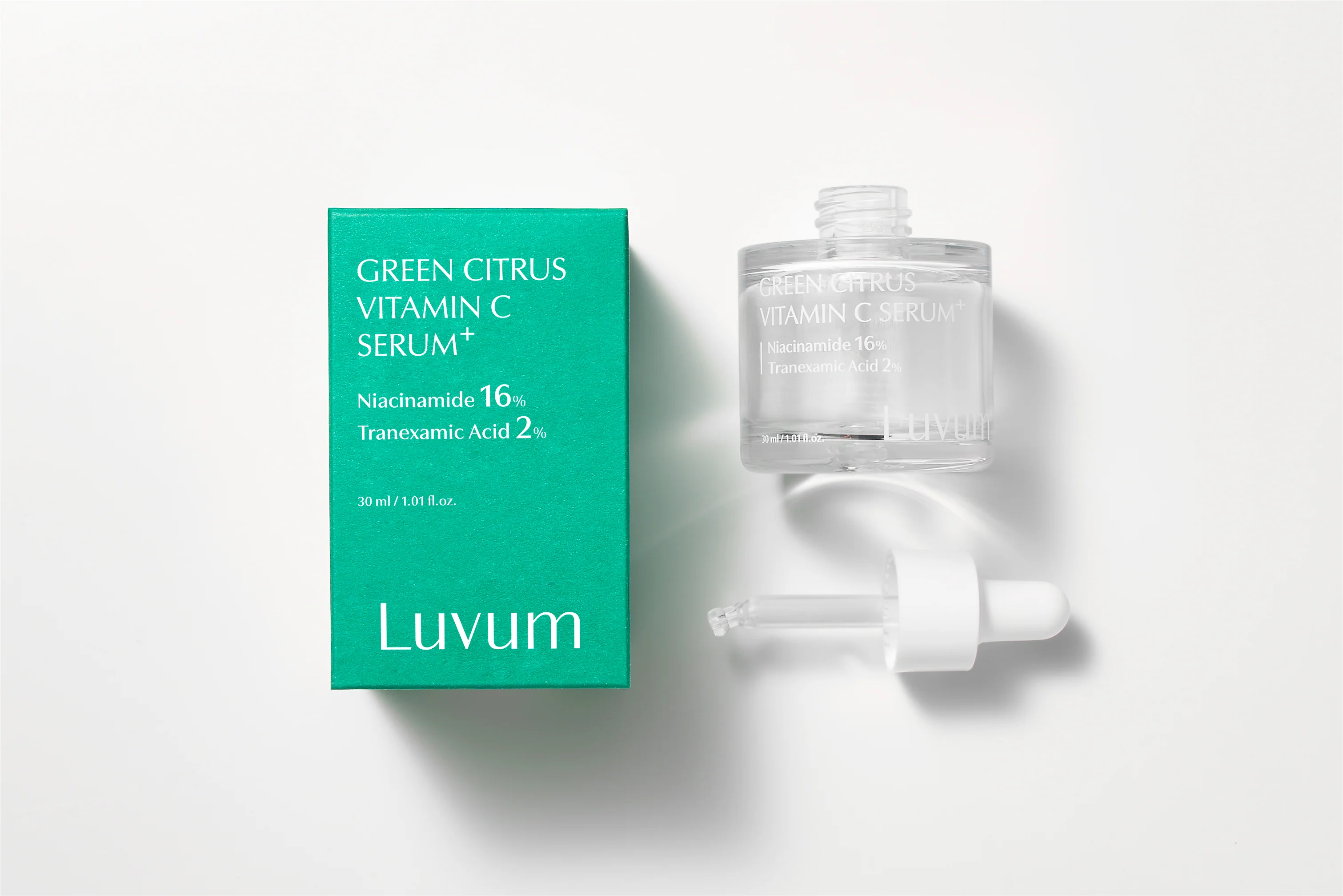 LUVUM GREEN CITRUS VITAMIN C SERUM + Rozjaśniające serum do twarzy z witaminą C i kwasem traneksamowym 30 ml - Image 3