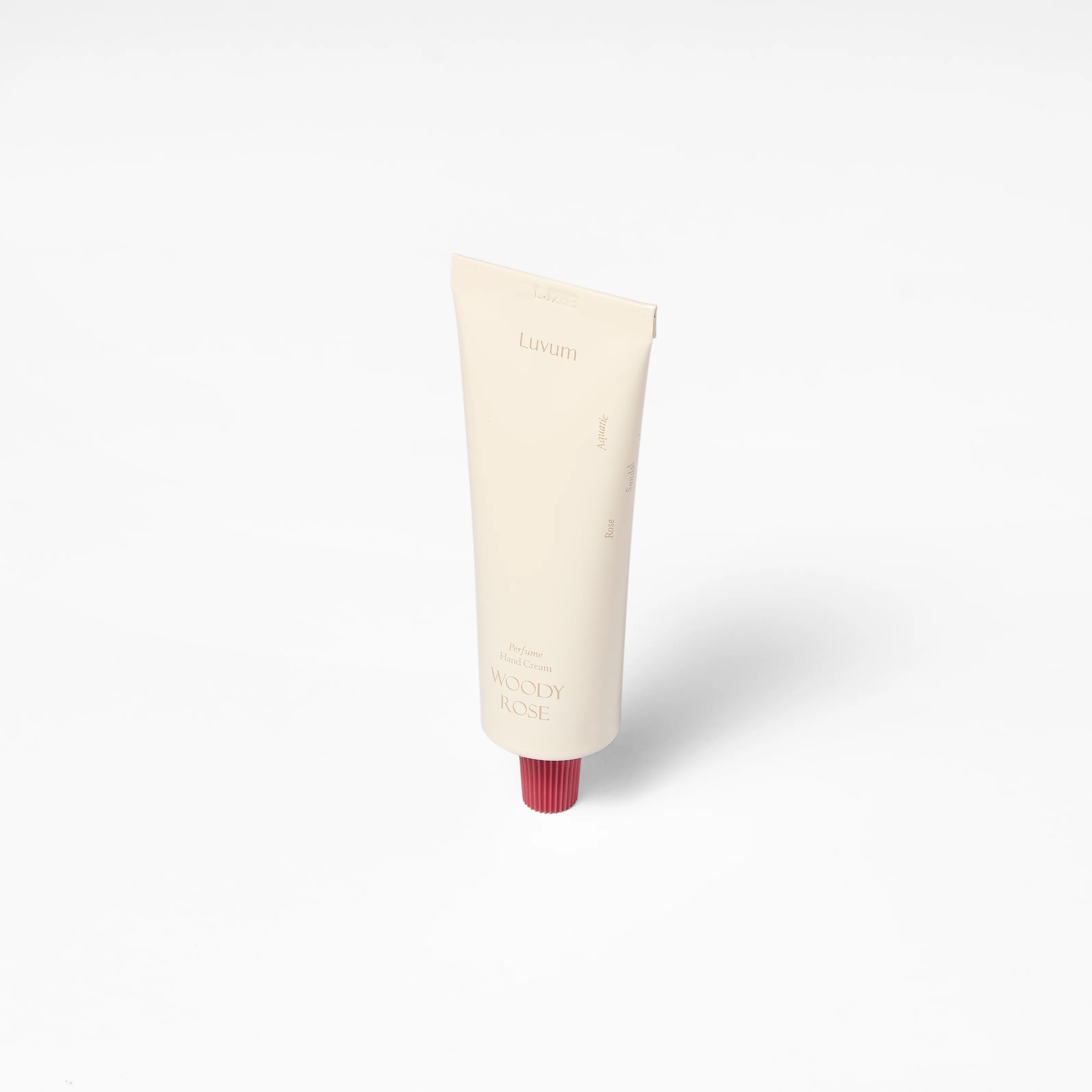 LUVUM PERFUME HANDCREAM WOODY ROSE Lekki, nawilżający krem do rąk o zapachu róży i drzewa sandałowego 50 ml - Image 4