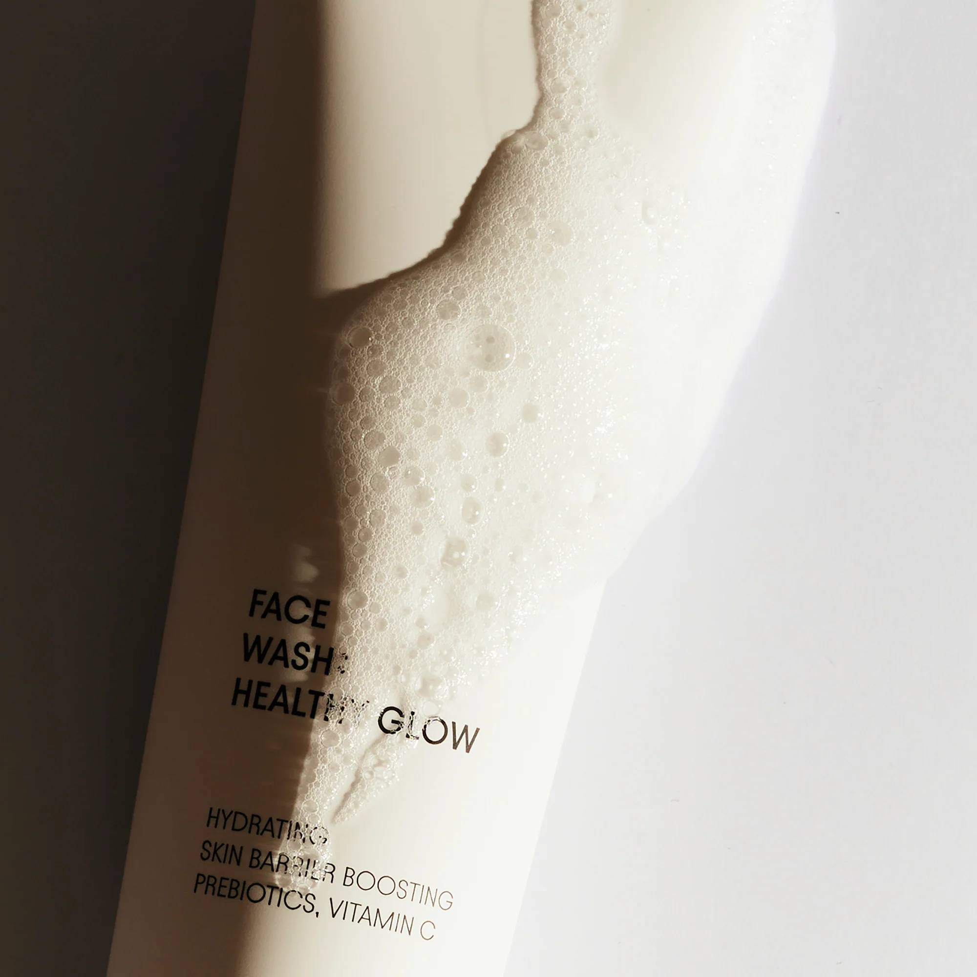 LYNVË HEALTHY GLOW Żel do mycia twarzy 125 ml - Image 2