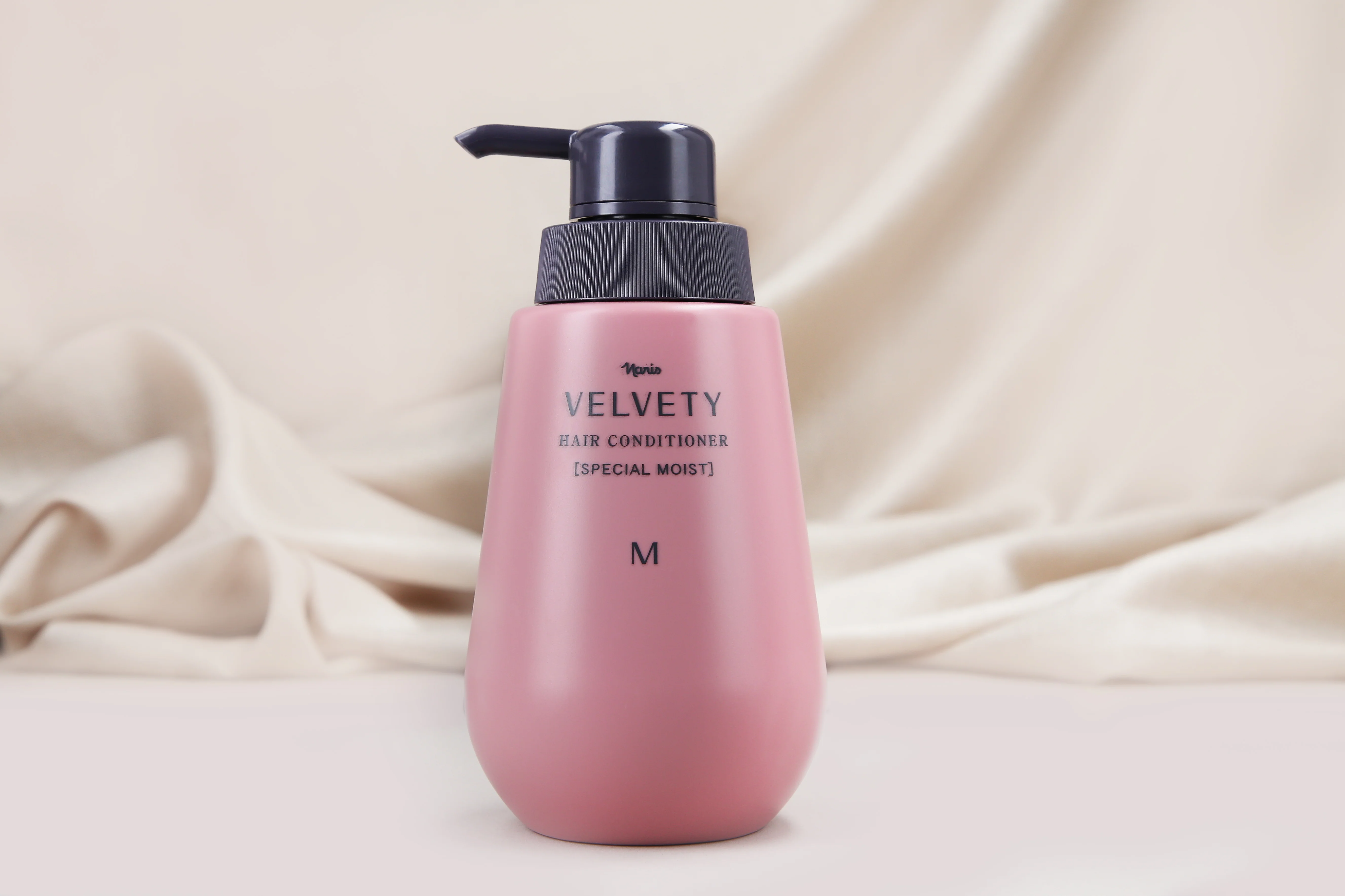 VELVETY SPECIAL MOIST M Intensywnie nawilżająca odżywka do włosów suchych i osłabionych 400 ml - Image 2
